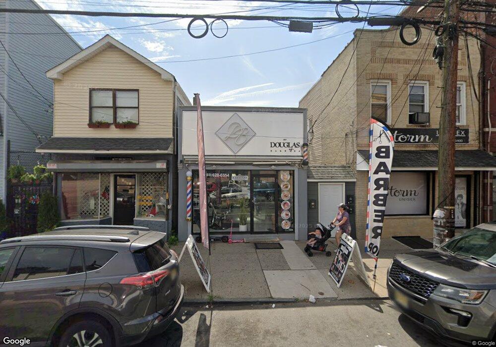 170 Adams St, Newark, NJ 07105 - photo 1