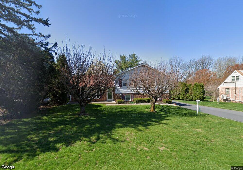 23 Cedar Ave, Brownstown, PA 17508 - photo 1