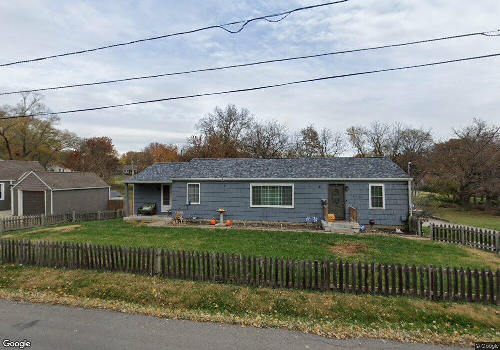 10510 W 56th St, Shawnee, KS 66203 - photo 1