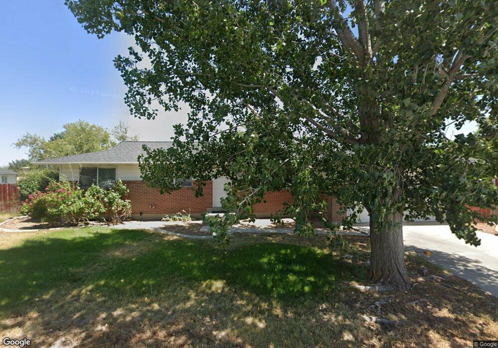 9737 Stonehaven St, South Jordan, UT 84095 - photo 1