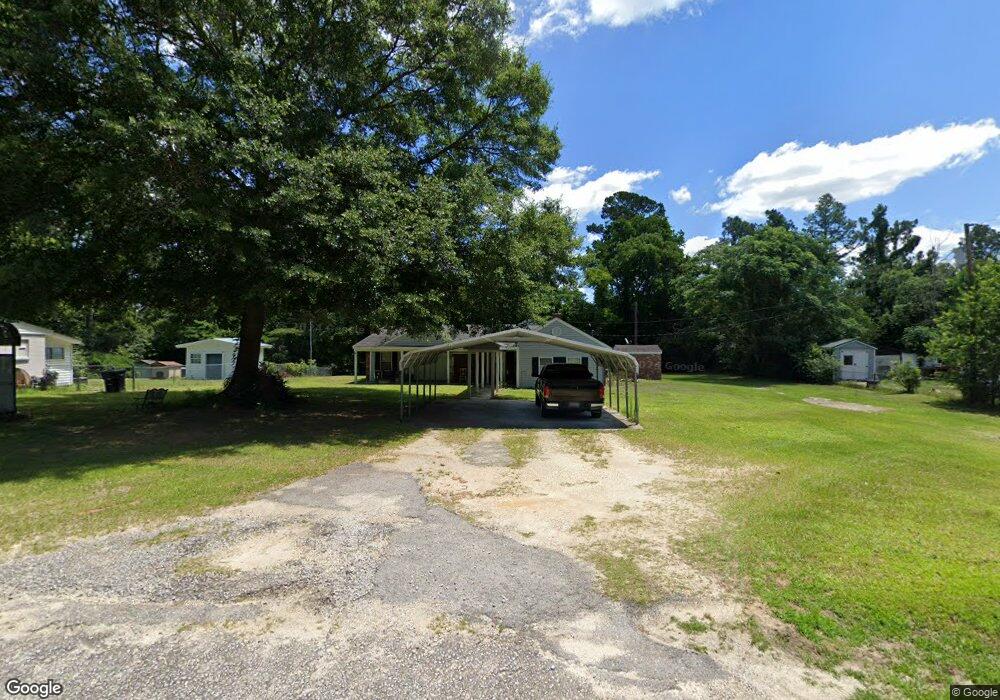 305 Thompson St, Camden, SC 29020 - photo 1