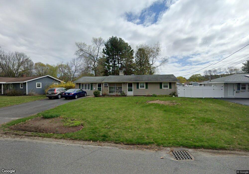 112 Fenwick St, Framingham, MA 01701 - photo 1