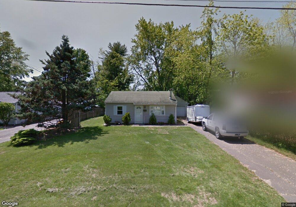 5 Avon St, Windsor Locks, CT 06096 - photo 1