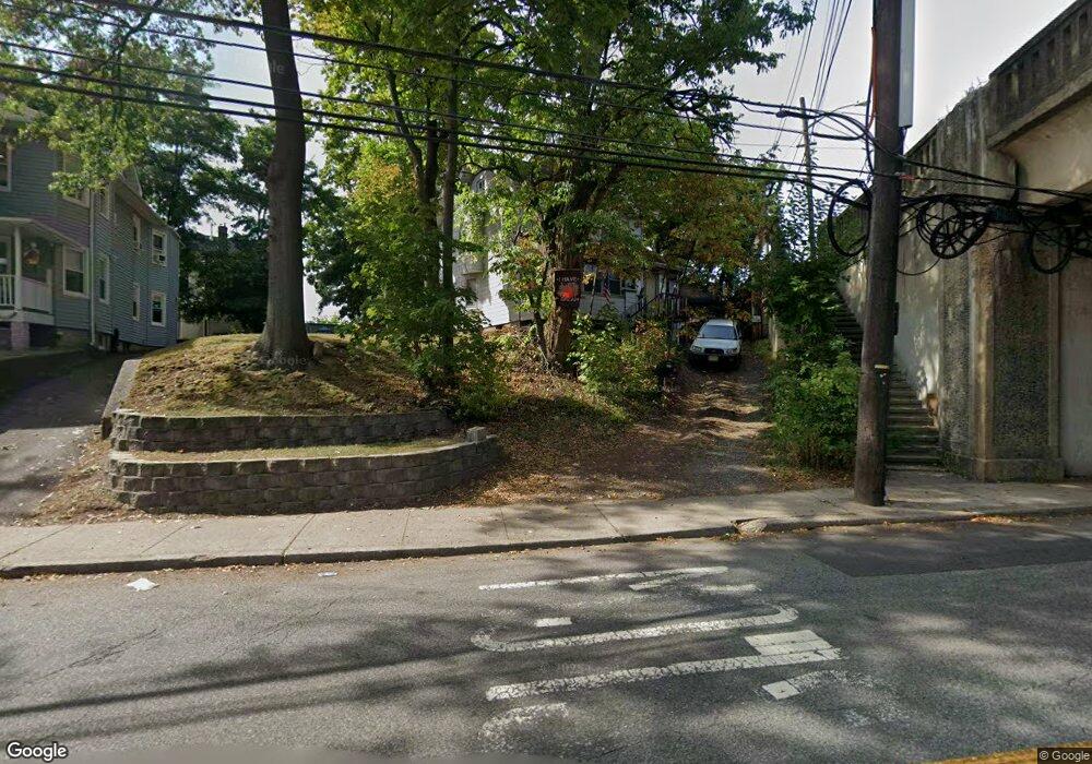 154 Teaneck Rd, Ridgefield Park, NJ 07660 - photo 1