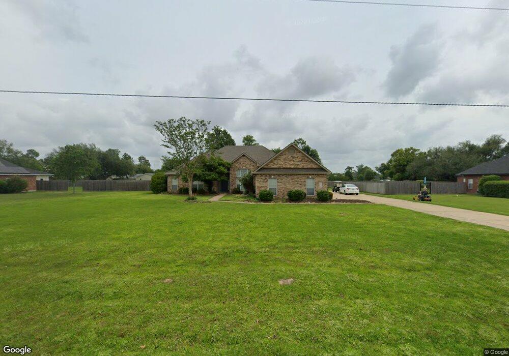 5375 E Crestview Dr, Lake Charles, LA 70605 - photo 1