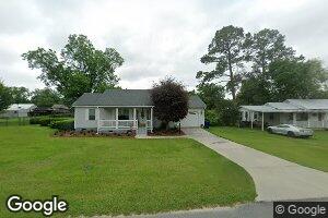 221 E Fincher Ave, Doerun, GA 31744