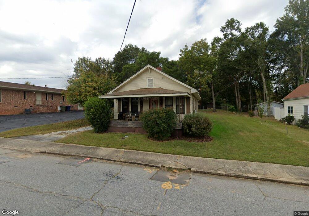 101 N Poplar St, Walhalla, SC 29691 - photo 1