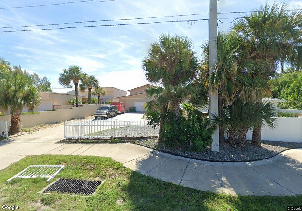 1073 S Atlantic Ave, Cocoa Beach, FL 32931 - photo 1
