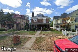 211 N Folger St, Carrollton, MO 64633