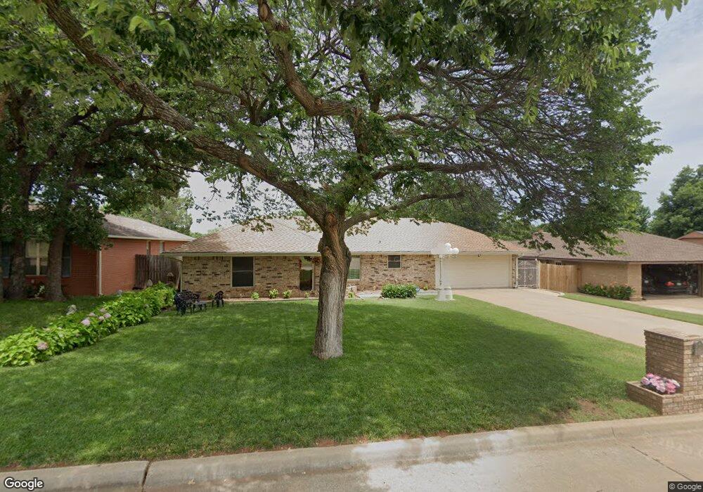 3402 Kristin Ln, Duncan, OK 73533 - photo 1