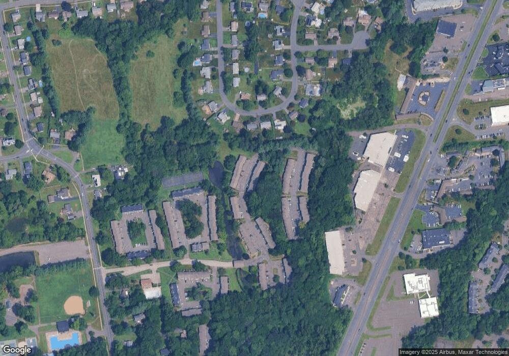 563 Churchill Dr, Newington, CT 06111 - photo 1