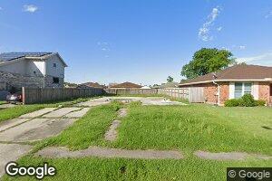 7643 Briarwood Dr, New Orleans, LA 70128