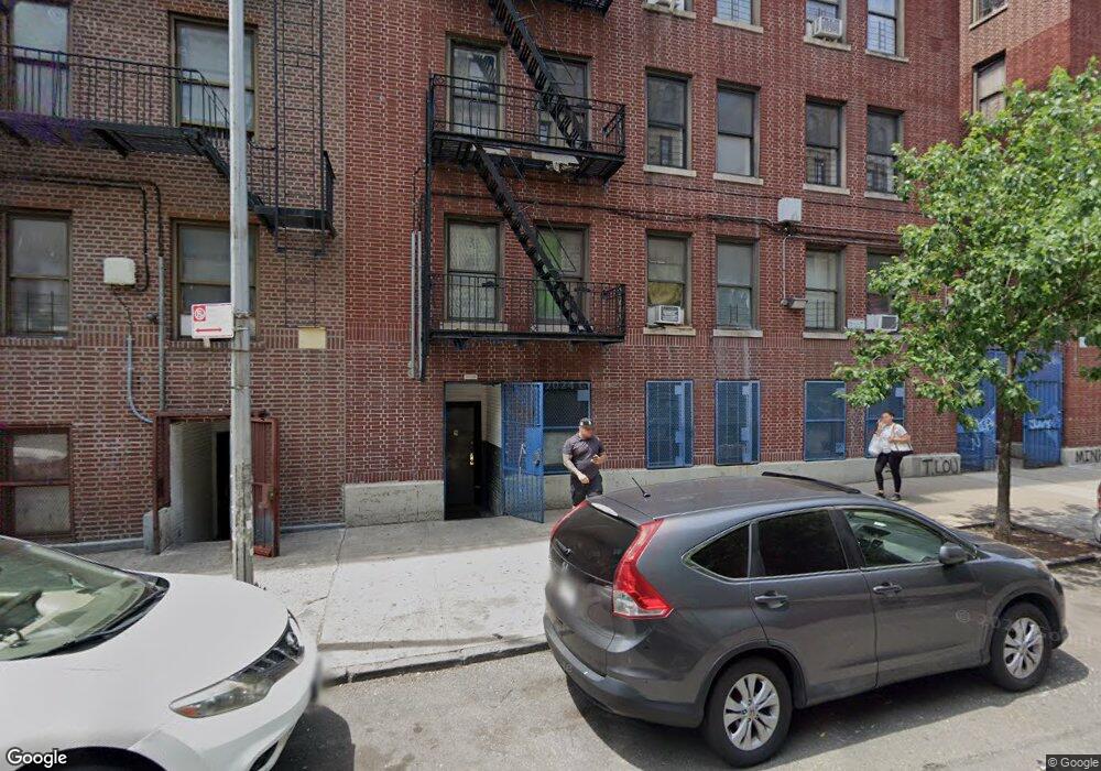 2705 Morris Ave, Bronx, NY 10468 - photo 1