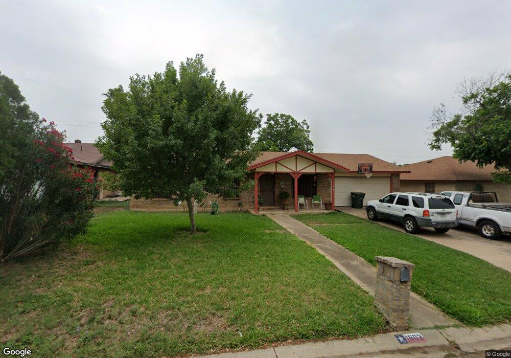 1503 Wildrose Ln, Laredo, TX 78041 - photo 1