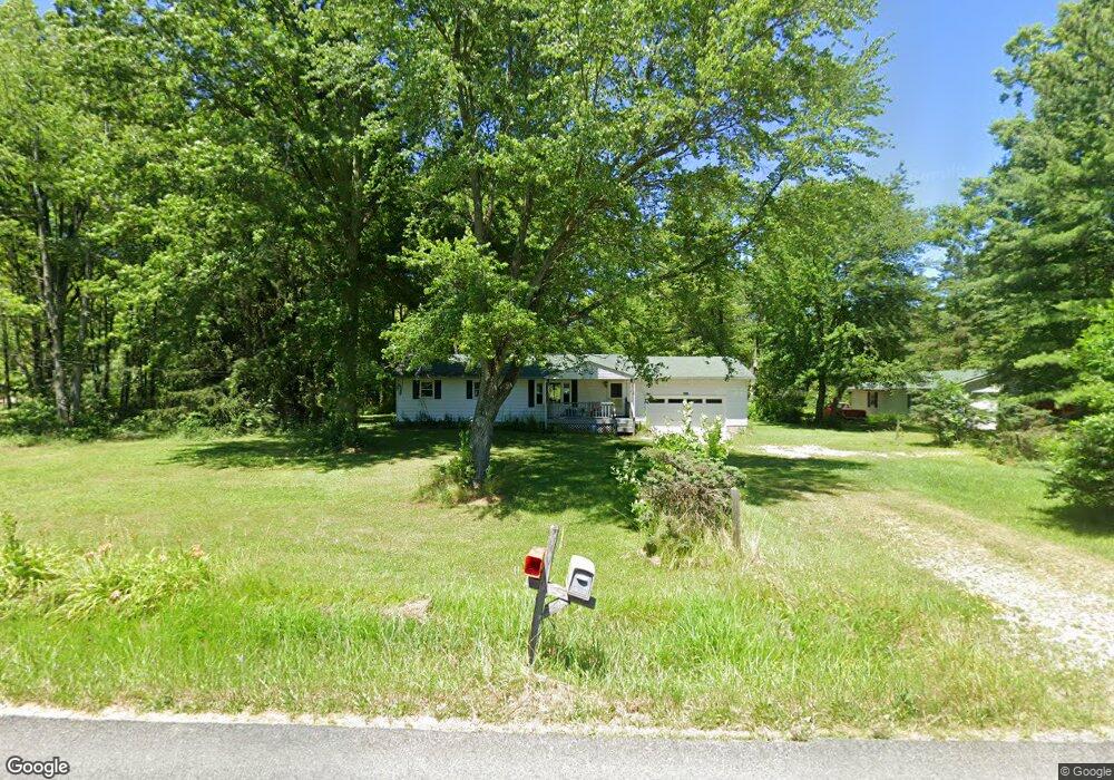 8015 Yale Rd, Deerfield, OH 44411 - photo 1