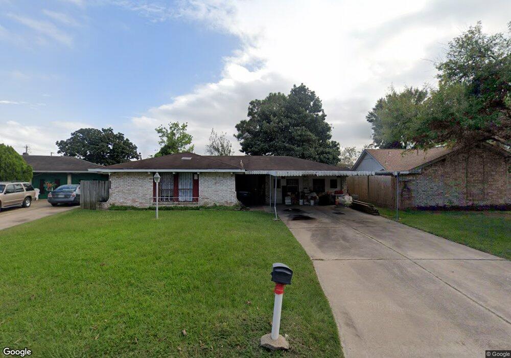 1411 Cool Spring Dr, Houston, TX 77088 - photo 1