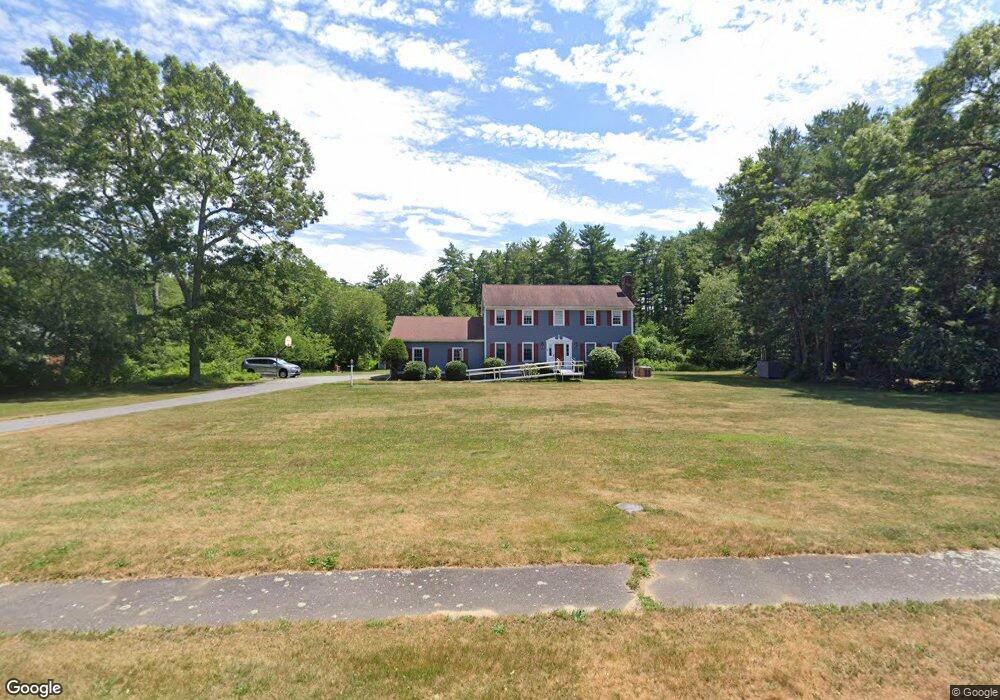 8 Whetstone Dr, Middleboro, MA 02346 - photo 1