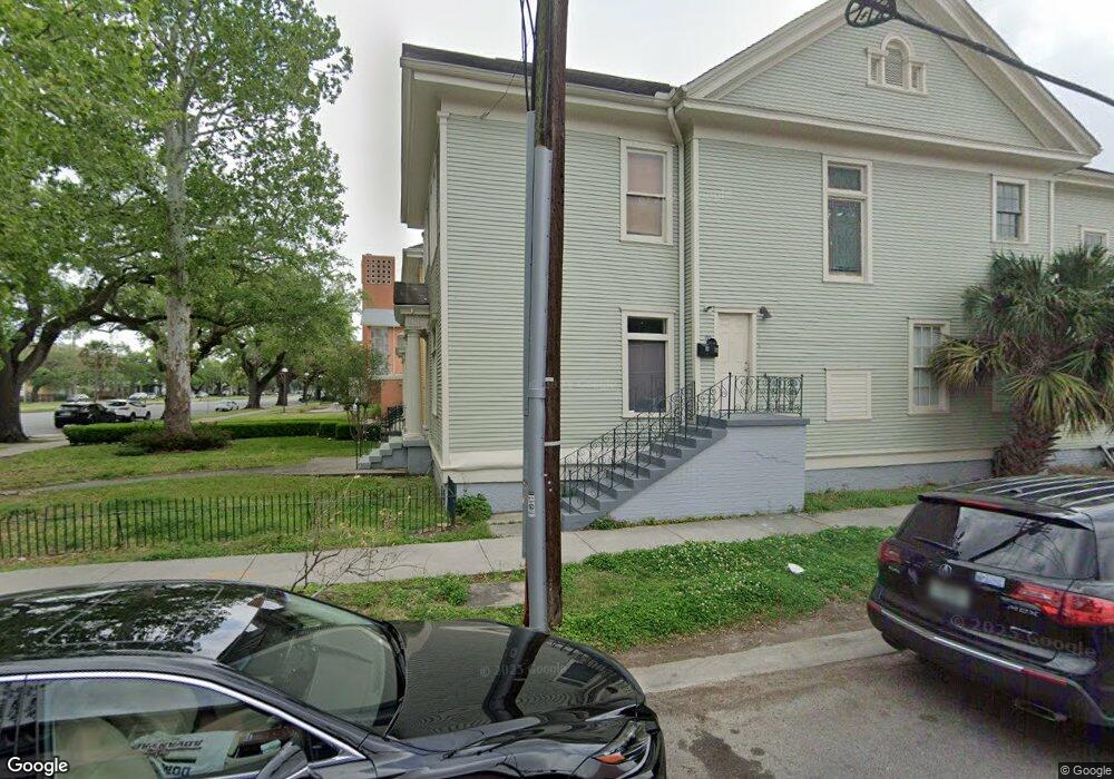 204 06 S Cortez St, New Orleans, LA 70129 - photo 1