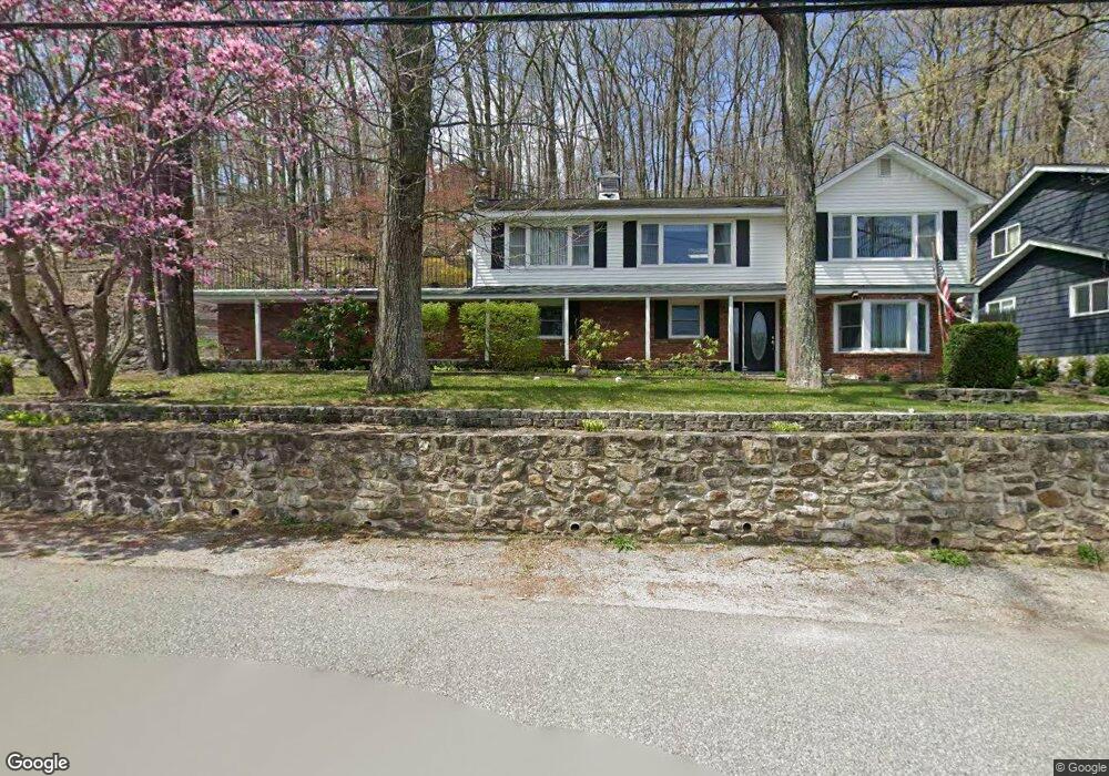 532 Pocasset Rd, Highland Lakes, NJ 07422 - photo 1