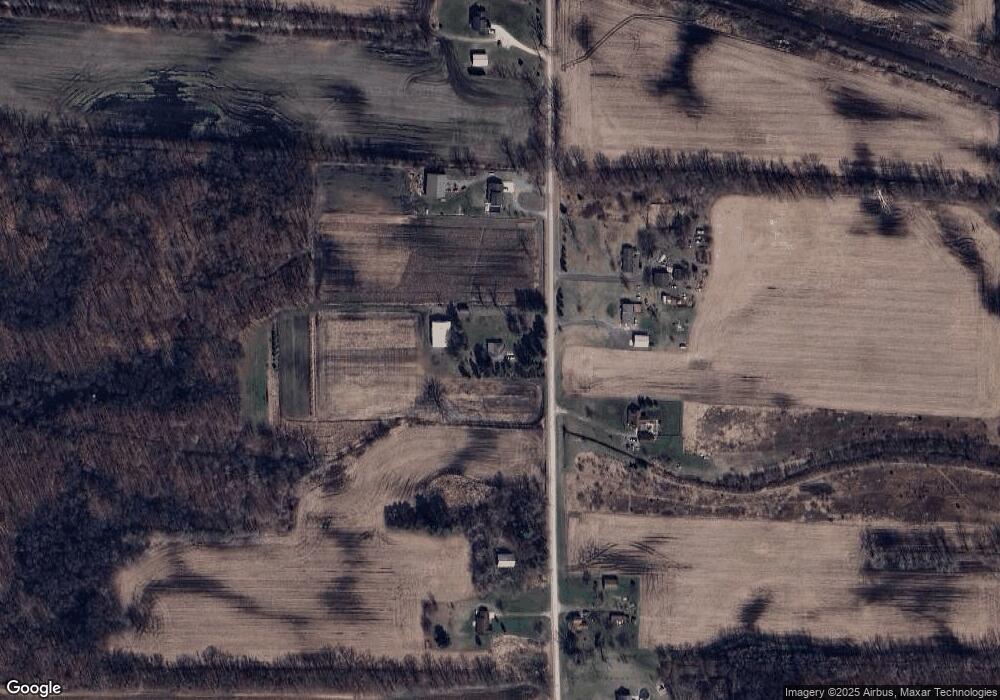 12587 Timbers Rd, Carleton, MI 48117 - photo 1