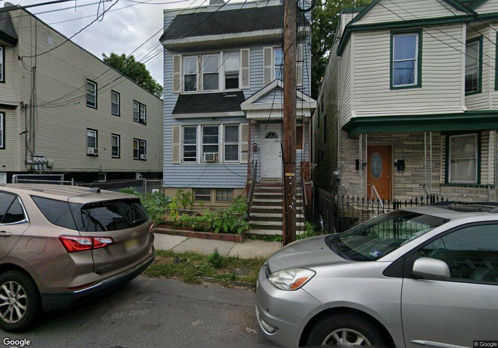 35 Tichenor Terrace unit 2, Irvington, NJ 07111 - photo 1