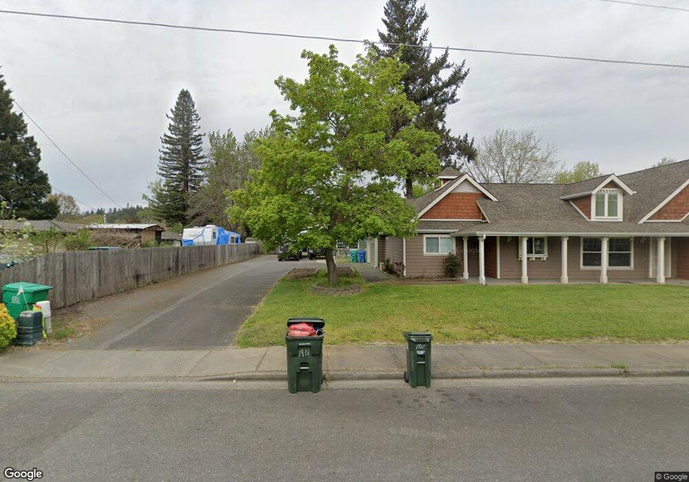 1918 McCarter Ln, Grants Pass, OR 97527 - photo 1