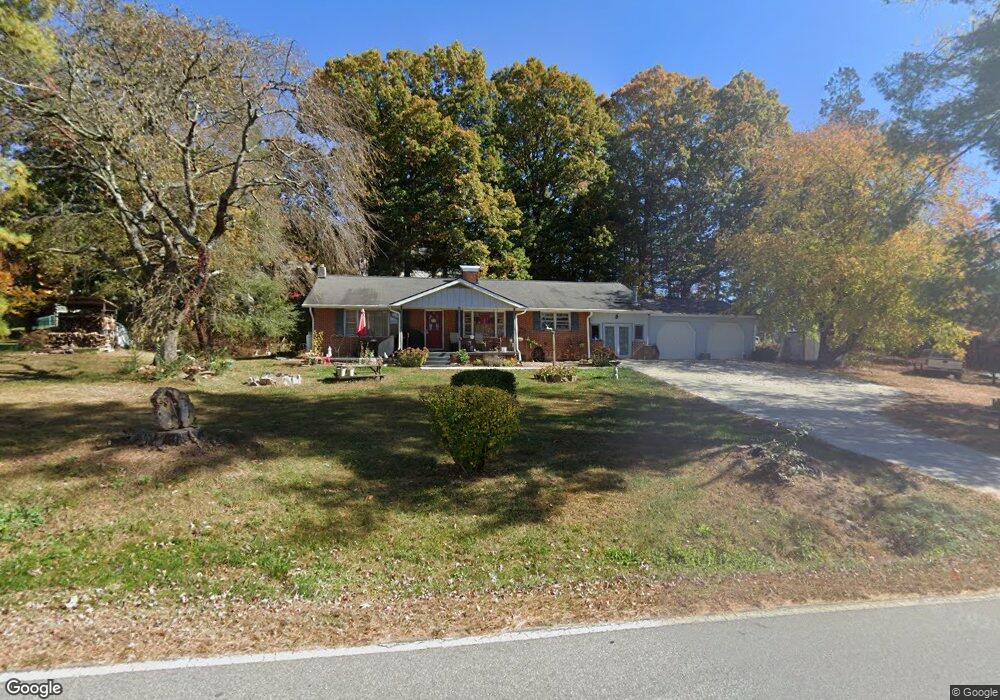 71 Lakewood Rd, Hendersonville, NC 28792 - photo 1