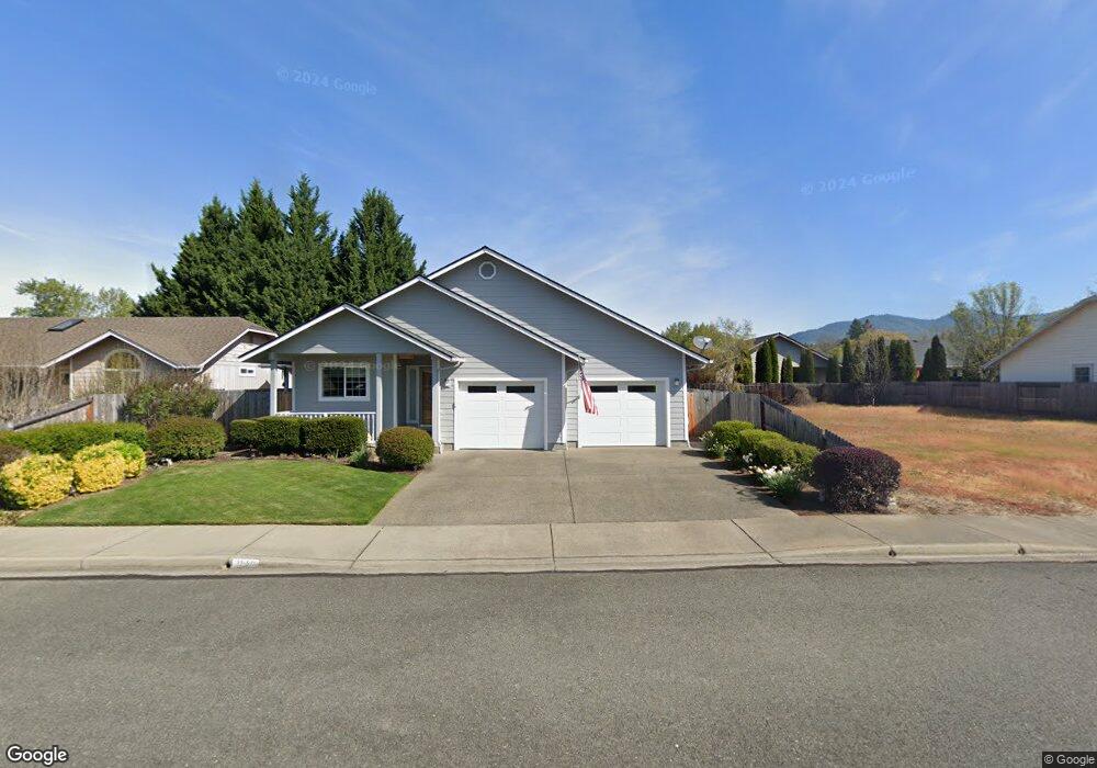 1840 SW J St, Grants Pass, OR 97526 - photo 1