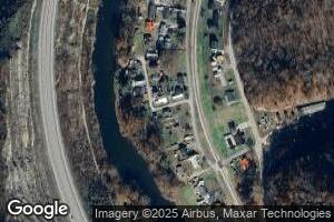 121 Neibert Bottom Rd, Lyburn, WV 25632