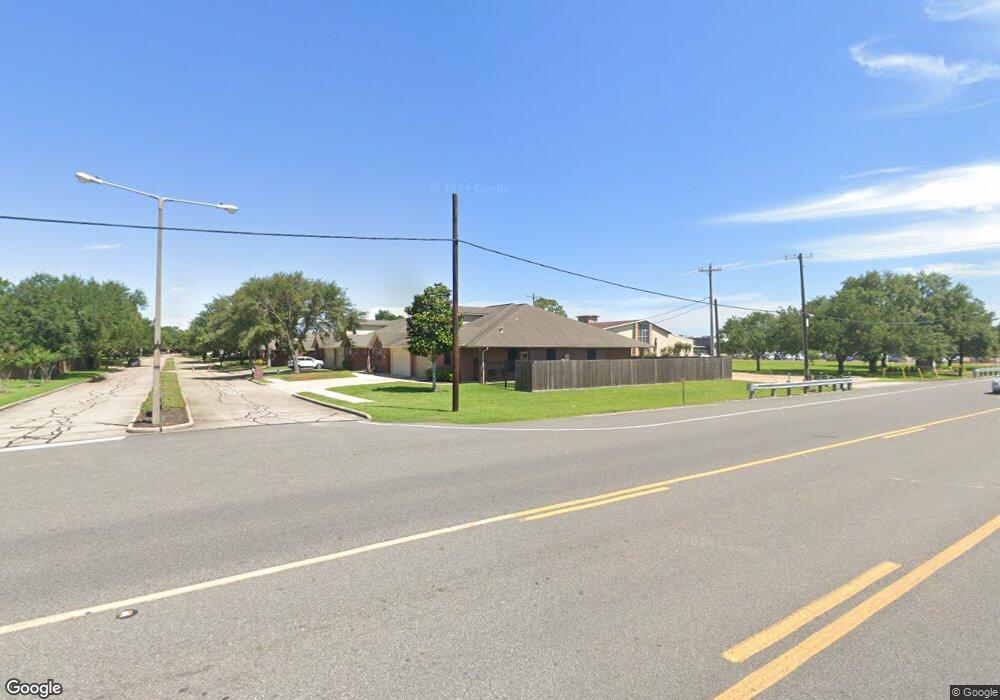 119 Live Oak Ln, Friendswood, TX 77546 - photo 1