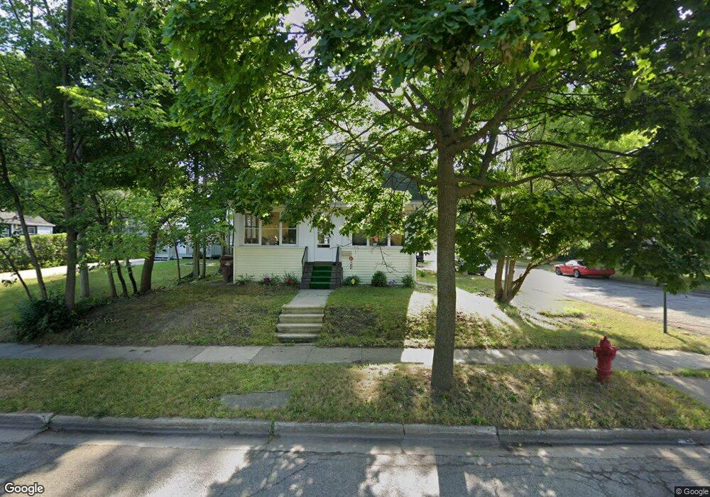 1000 N Jenison Ave unit 2, Lansing, MI 48915 - photo 1