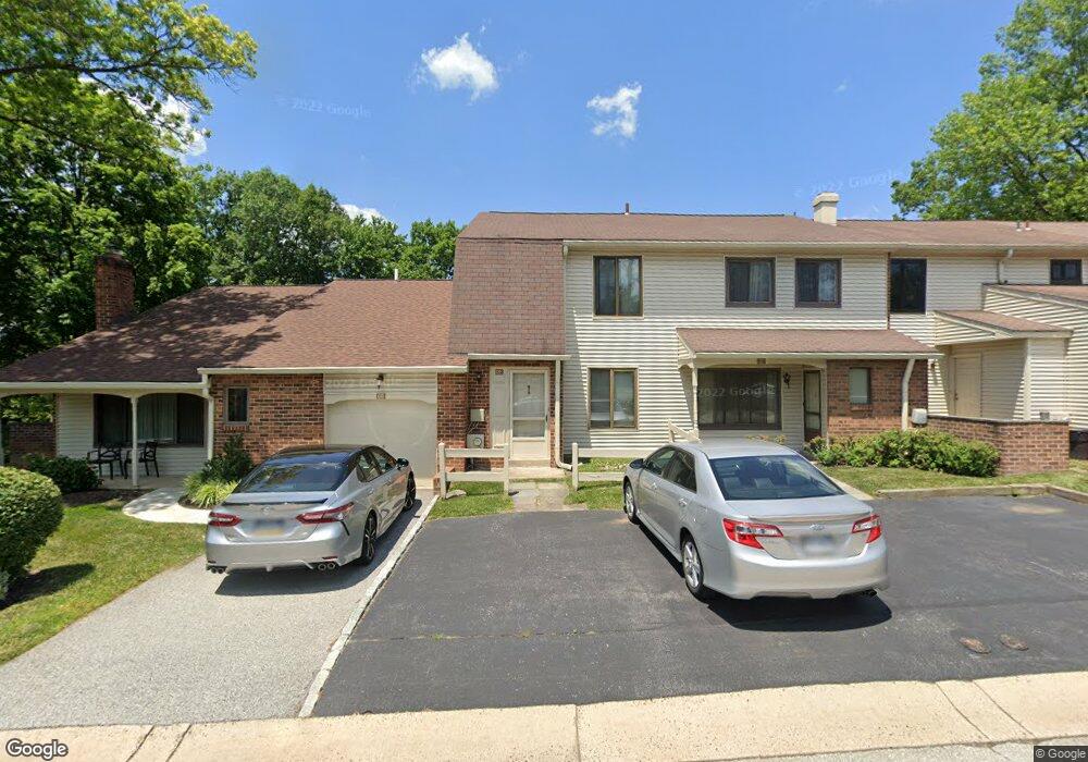 102 Dickinson Rd, Chesterbrook, PA 19087 - photo 1