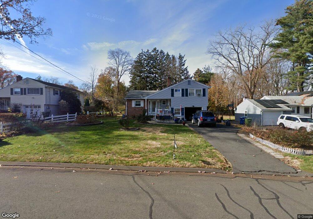 33 Ash Dr, Windsor, CT 06095 - photo 1