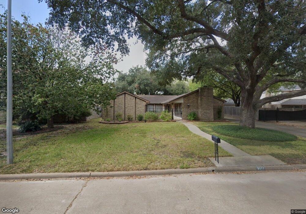 8111 Tiger Ln, Houston, TX 77040 - photo 1