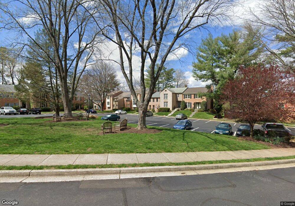 6666 Midhill Place, Falls Church, VA 22043 - photo 1