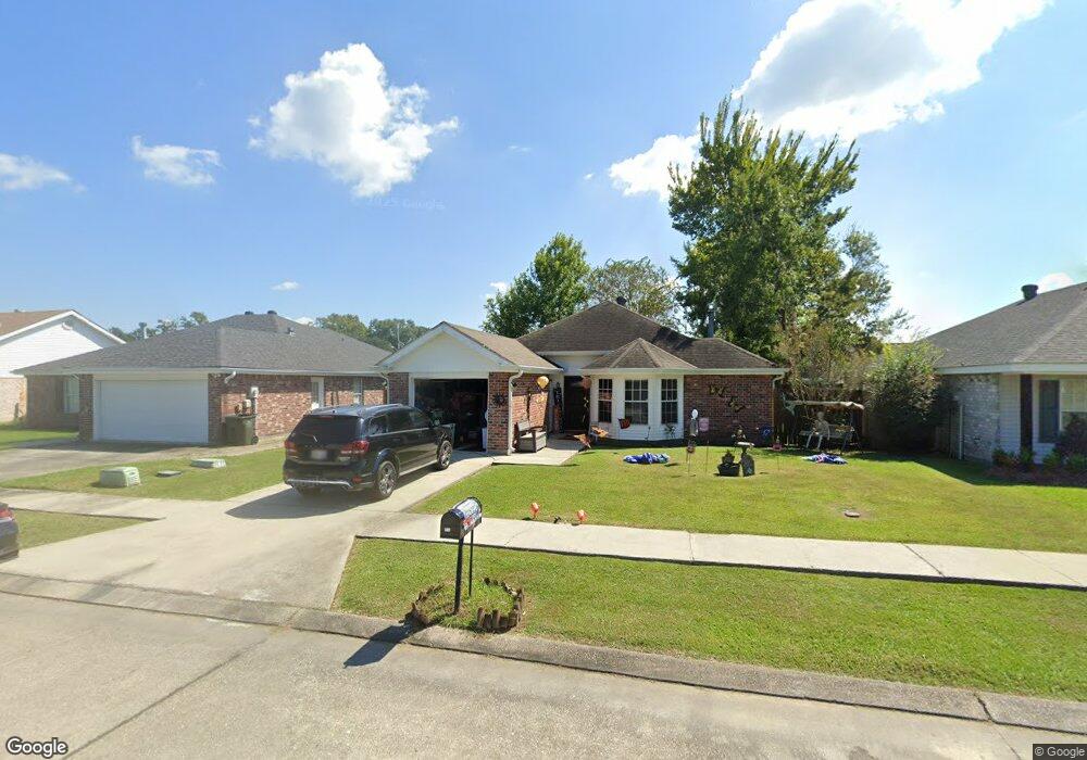 414 Cavaness Dr, Houma, LA 70364 - photo 1