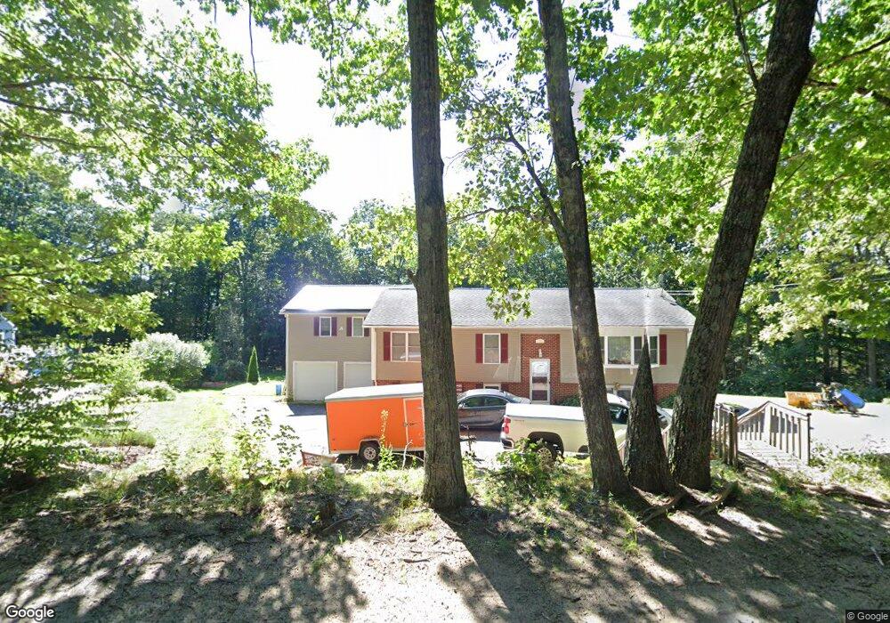 175 Center Depot Rd, Charlton, MA 01507 - photo 1