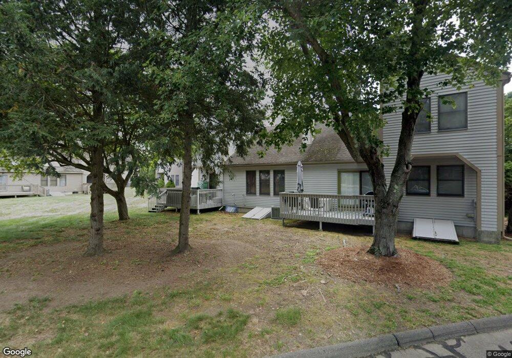 21 Elm Meadows, Enfield, CT 06082 - photo 1