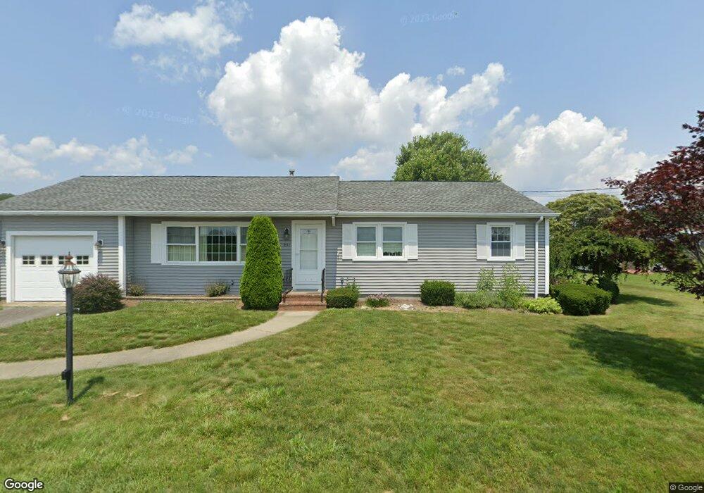 931 Allen St, North Dartmouth, MA 02747 - photo 1