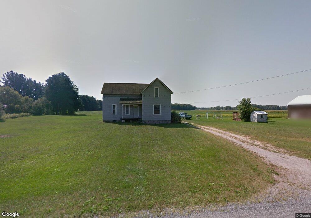 10330 Busch Rd, Birch Run, MI 48415 - photo 1