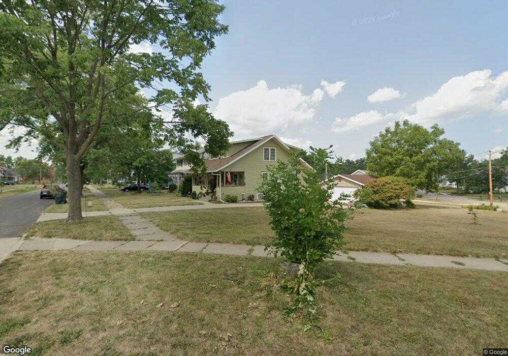 2342 Upland Dr SE, Cedar Rapids, IA 52403 - photo 1