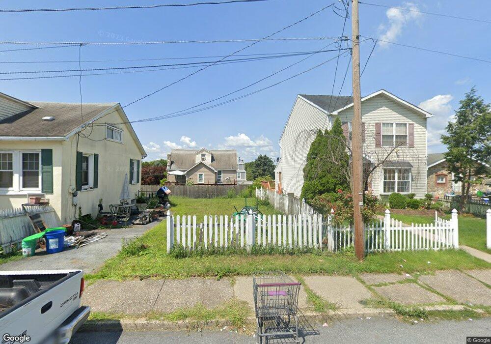 1330 S Meadow St, Allentown, PA 18103 - photo 1