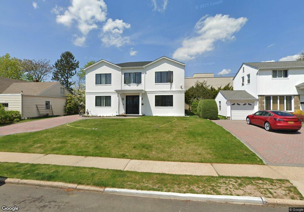 49 Joseph St, New Hyde Park, NY 11040 - photo 1