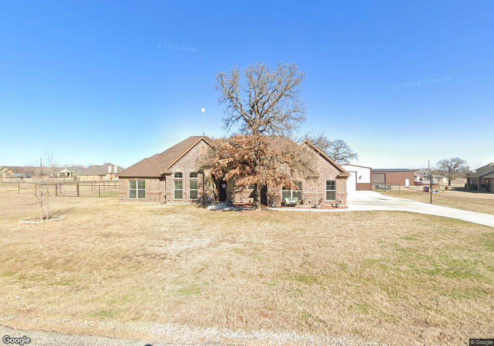 128 Lavender Ln, Springtown, TX 76082 - photo 1