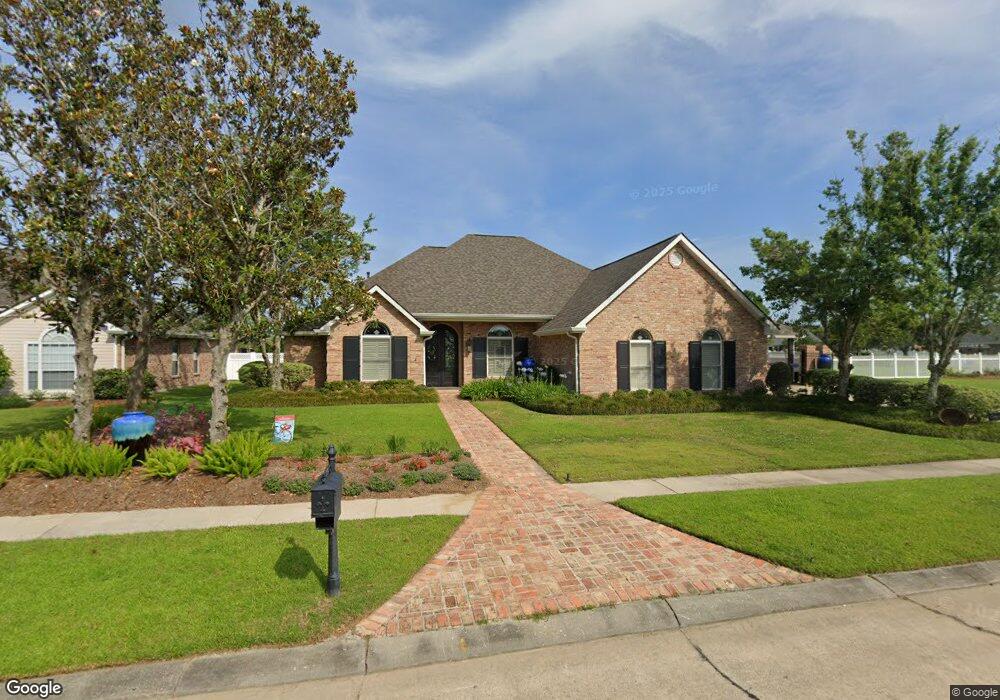 136 Meandering Way, Houma, LA 70360 - photo 1