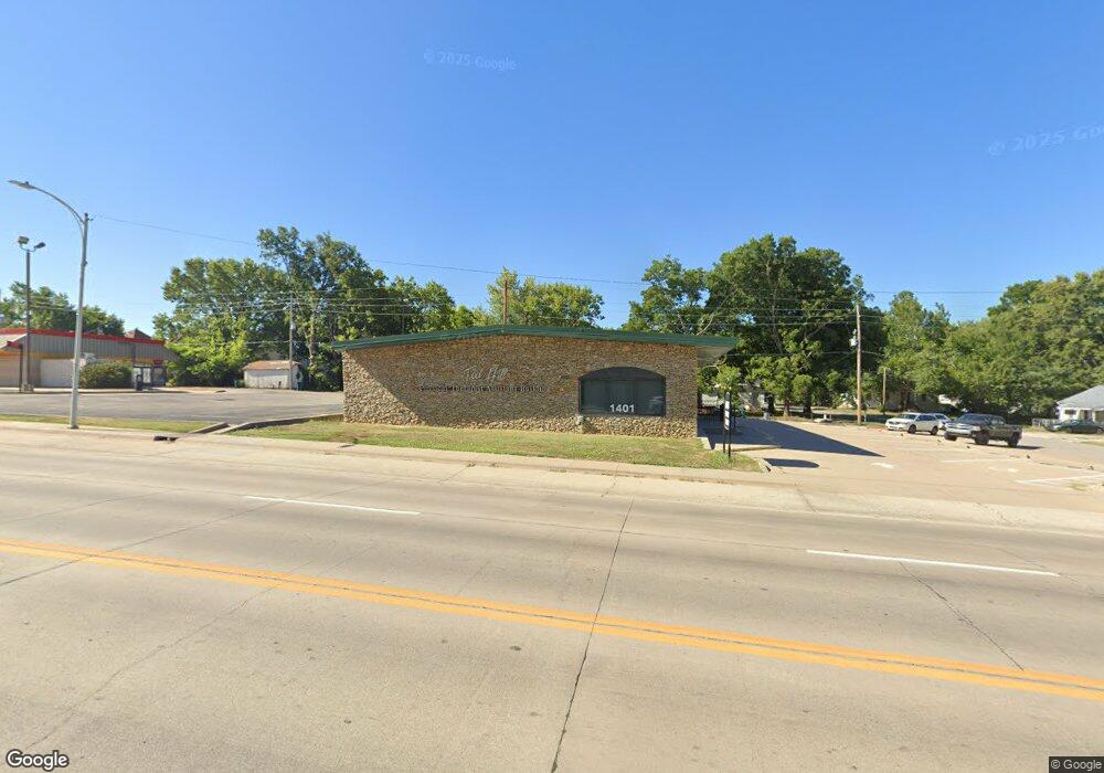 1401 Main St, Parsons, KS 67357 - photo 1