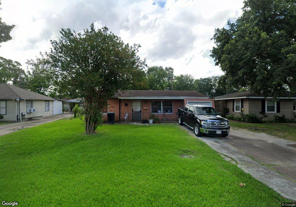 7618 Thurow St, Houston, TX 77087 - photo 1
