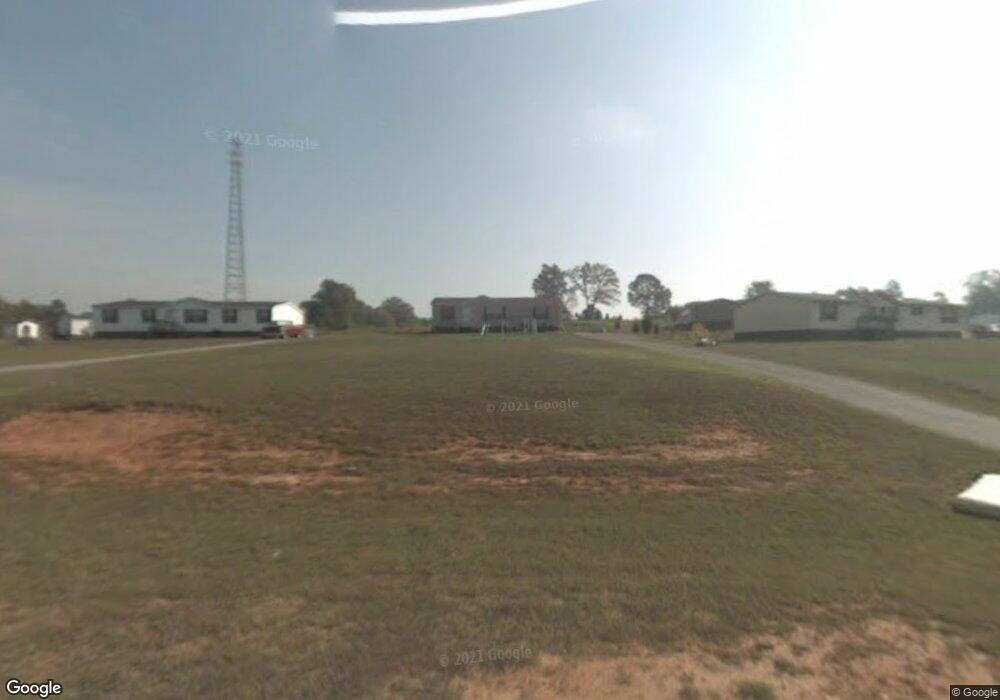 132 Sweetwater Dr, Statesville, NC 28625 - photo 1