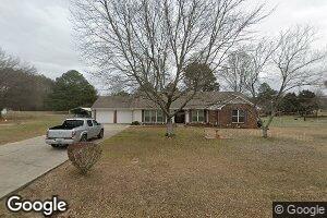 90 Brandenburg Dr, Florence, AL 35634