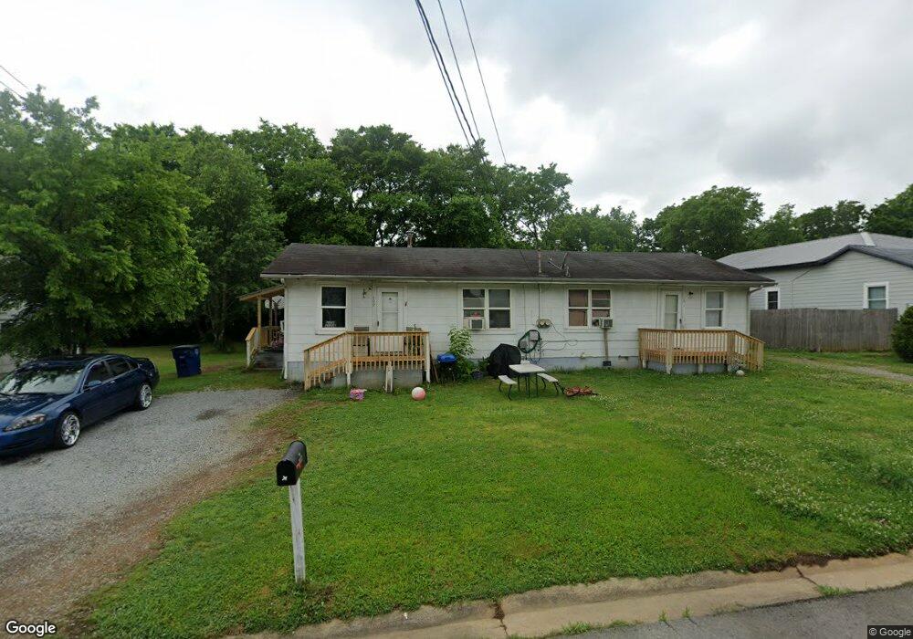 109 W End Cir unit 109, Shelbyville, TN 37160 - photo 1